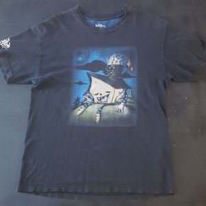 CakeFaceClothing/CarlosGAguilar graphic tee